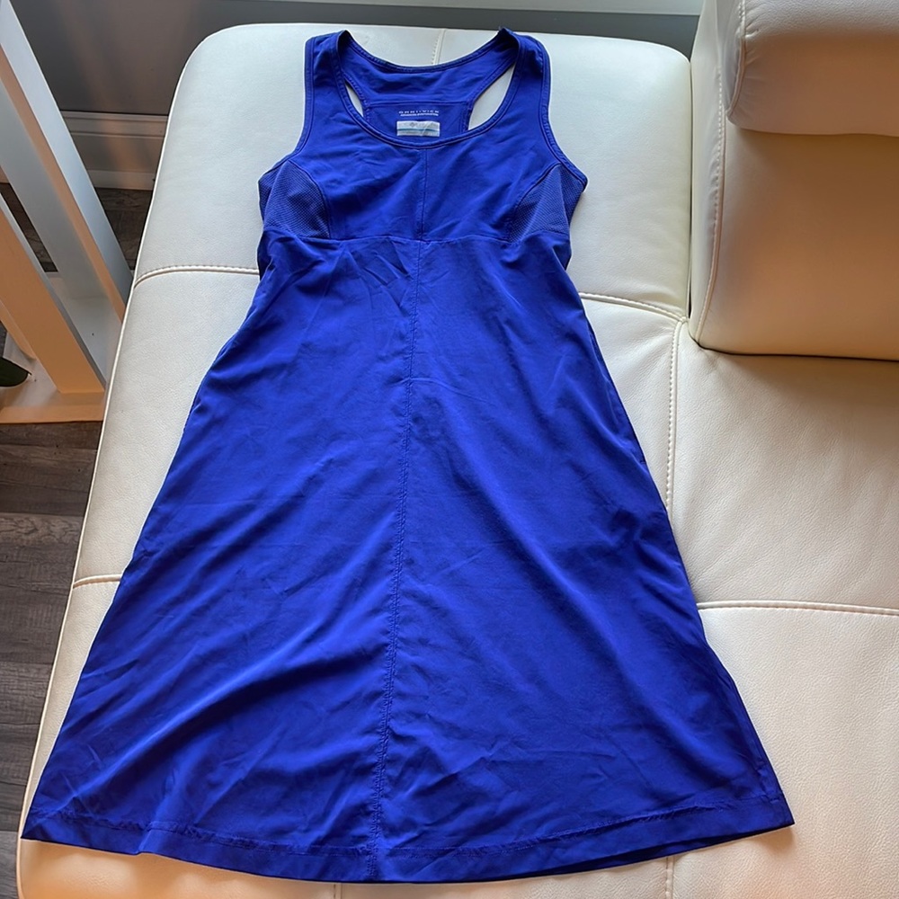 Blue dress